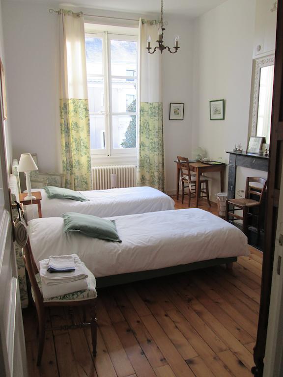 Chambre D'Hotes Marchand Angers Kültér fotó